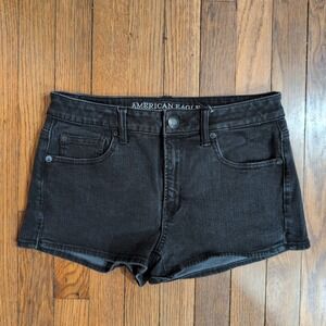 American Eagle AEO 360 Stretch Black Hi-Rise Shortie‎ Slit Leg Denim Shorts Sz 4